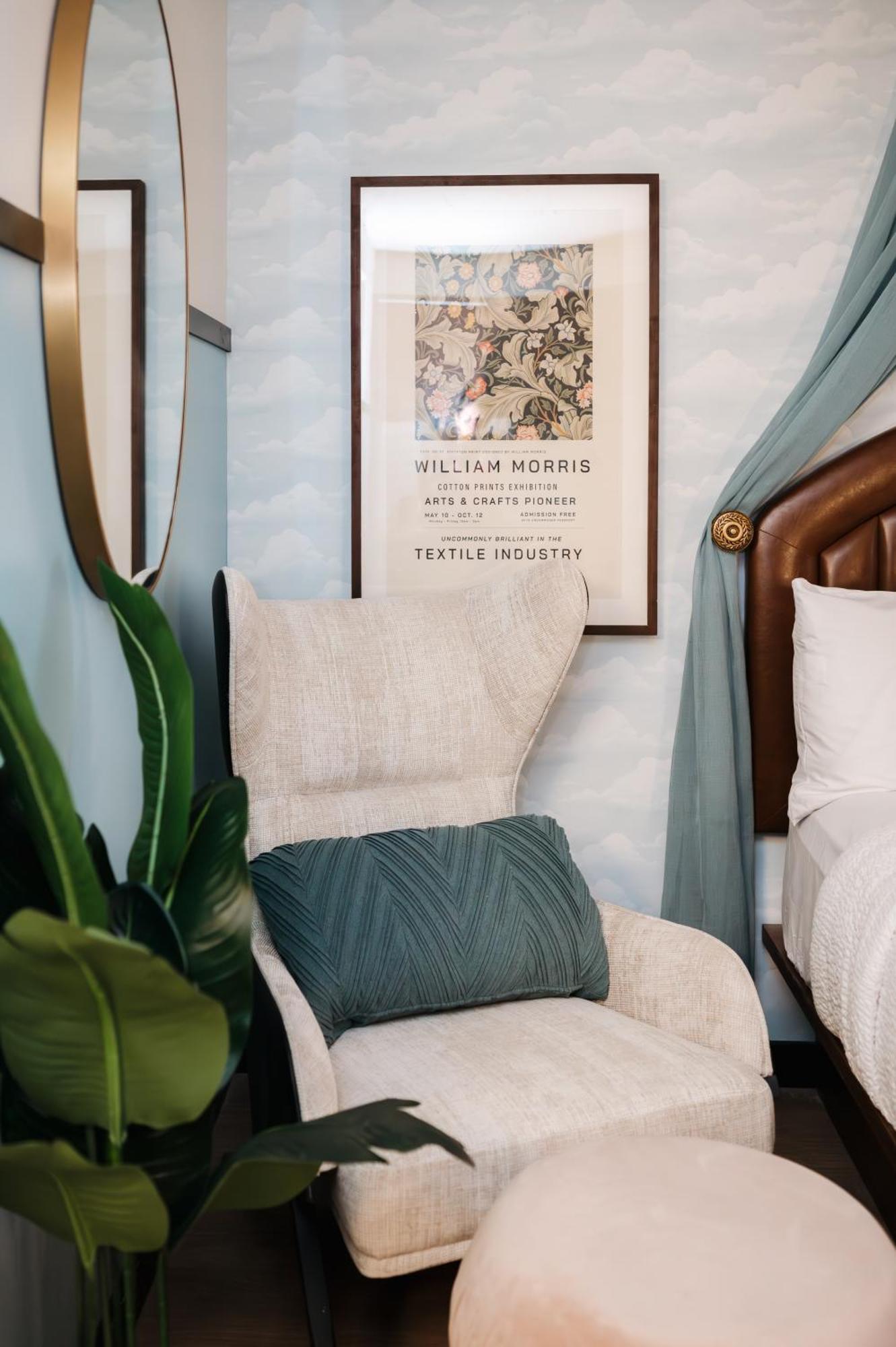 Uncommoner Hotel By Reverie Boutique Collection เวสต์ ยาร์มัธ ภายนอก รูปภาพ