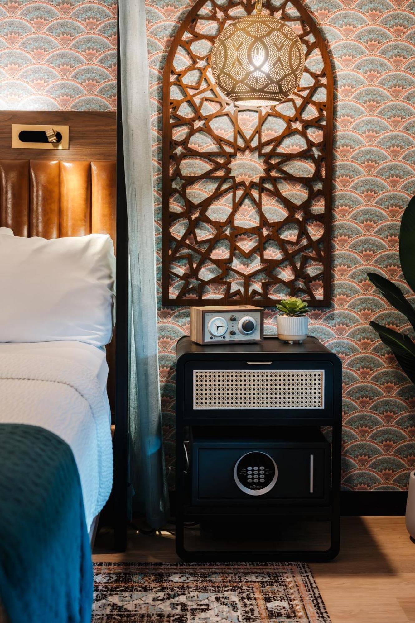 Uncommoner Hotel By Reverie Boutique Collection เวสต์ ยาร์มัธ ภายนอก รูปภาพ